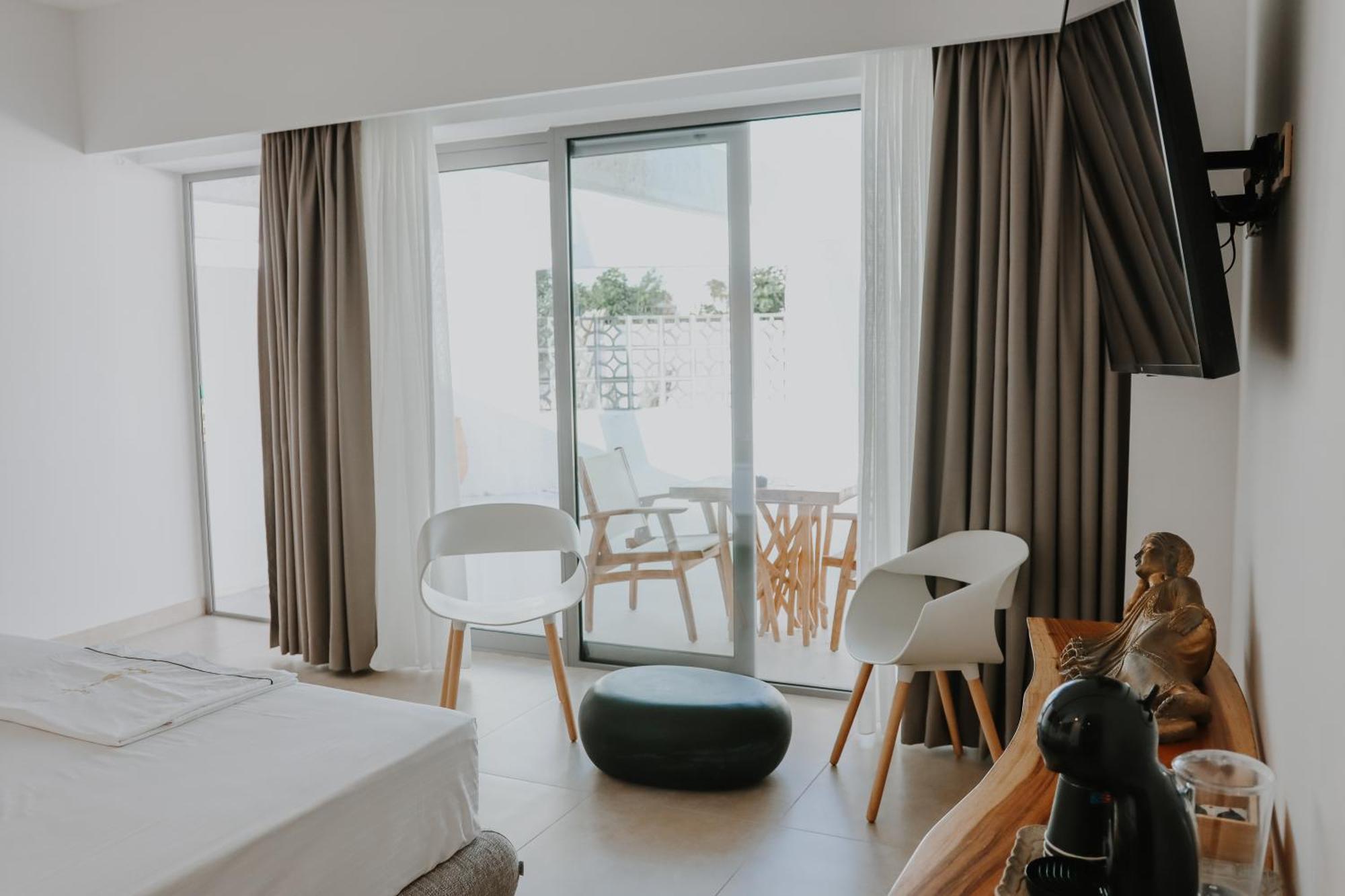Black Amber Boutique Hotel Лампи Экстерьер фото